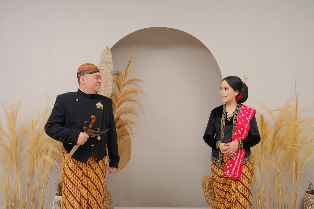 https://pynad.webnikah.com/dirmember/00000027/happysianturi/photo-264645-313448-l-202410150937.jpg